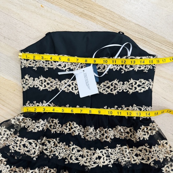 MARCHESA Metallic Filigree Midi Dress NEW - Picture 7 of 9